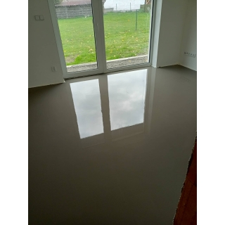 Nivelace po vylití FloorCon